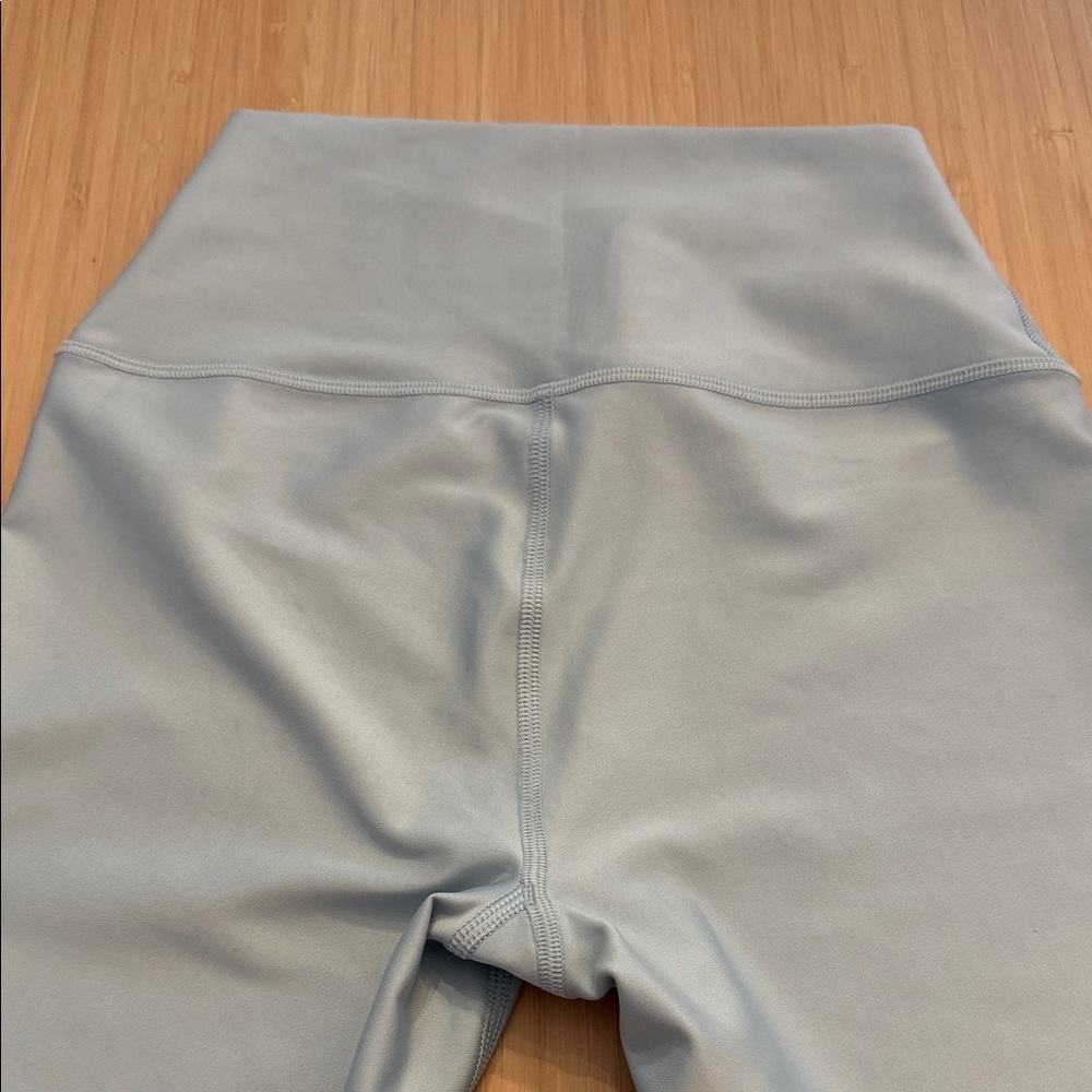 ALO high waist leggings in celestial blue - Picture 12 of 12